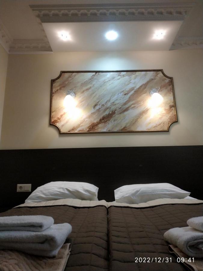 Nestg Guest House Pilipets ภายนอก รูปภาพ